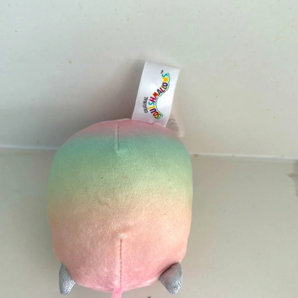 Squishmallow Kellytoy  “Yara” Rainbow Yeti Ornament 4" plush - Picture 3 of 3